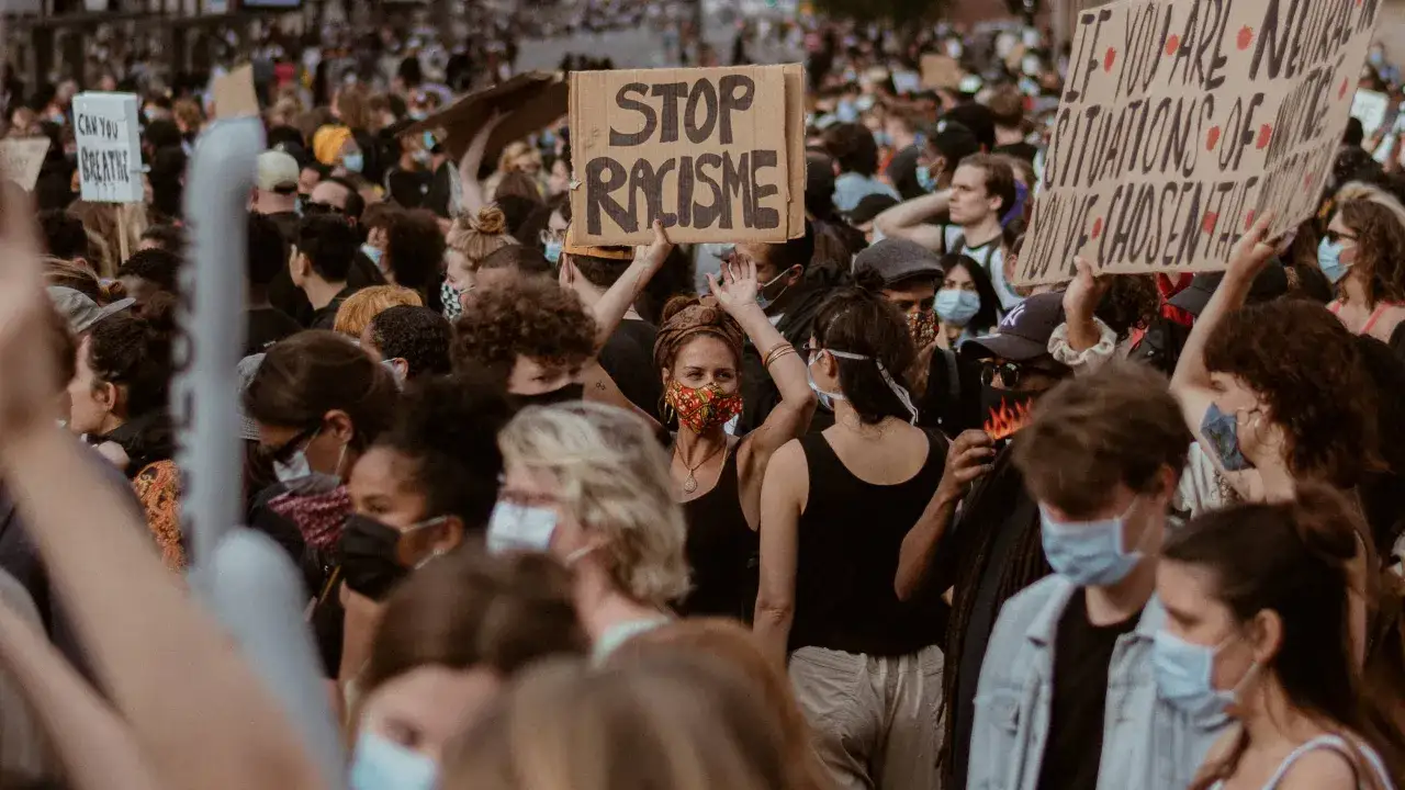 Protest met borden 