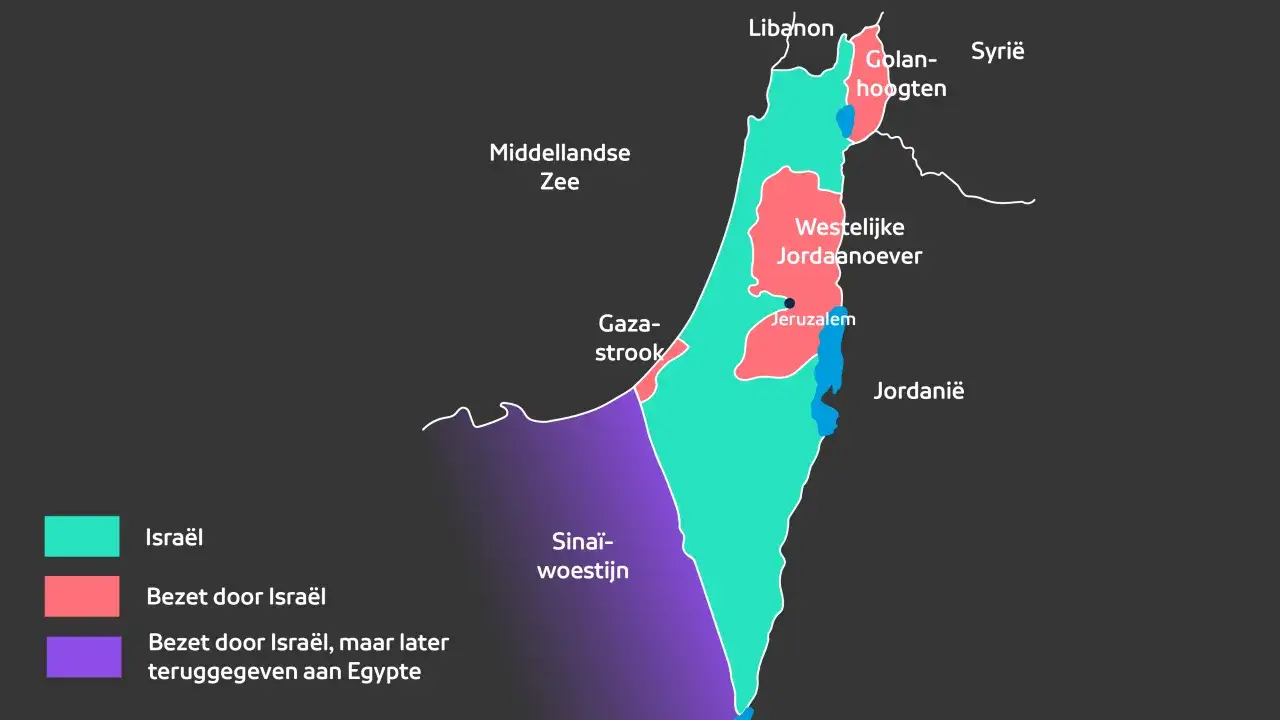 Kaart toont Israël, bezette gebieden en de Sinaïwoestijn. De Gaza-strook is een gebied dat ooit bezet was door Israël, maar later aan Egypte werd teruggegeven.